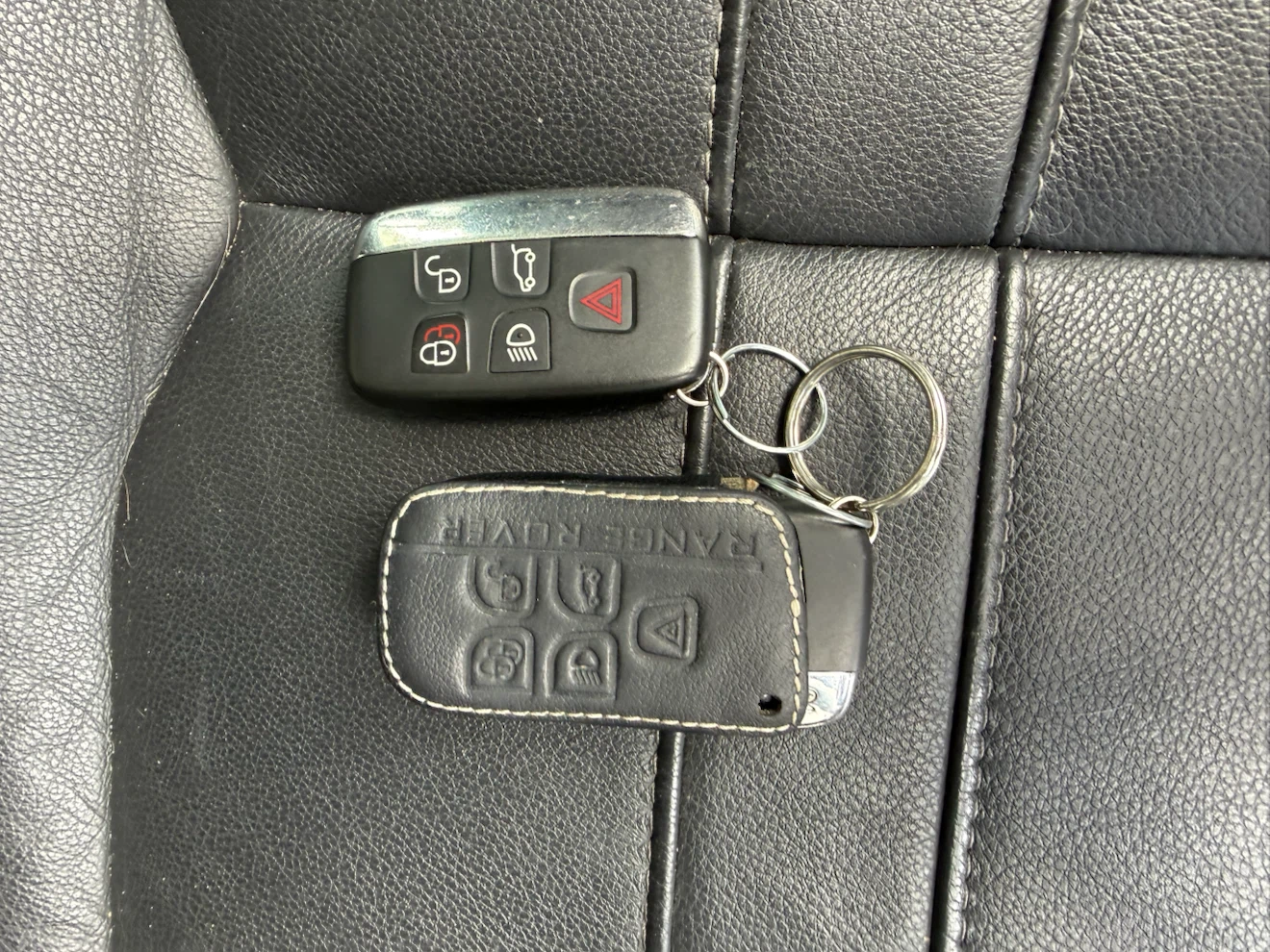 2014 Land Rover LR4 HSE - photo 2