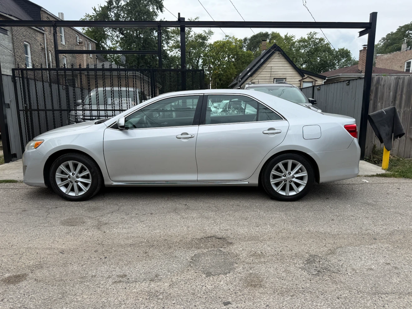 2014 Silver Toyota Camry XLE