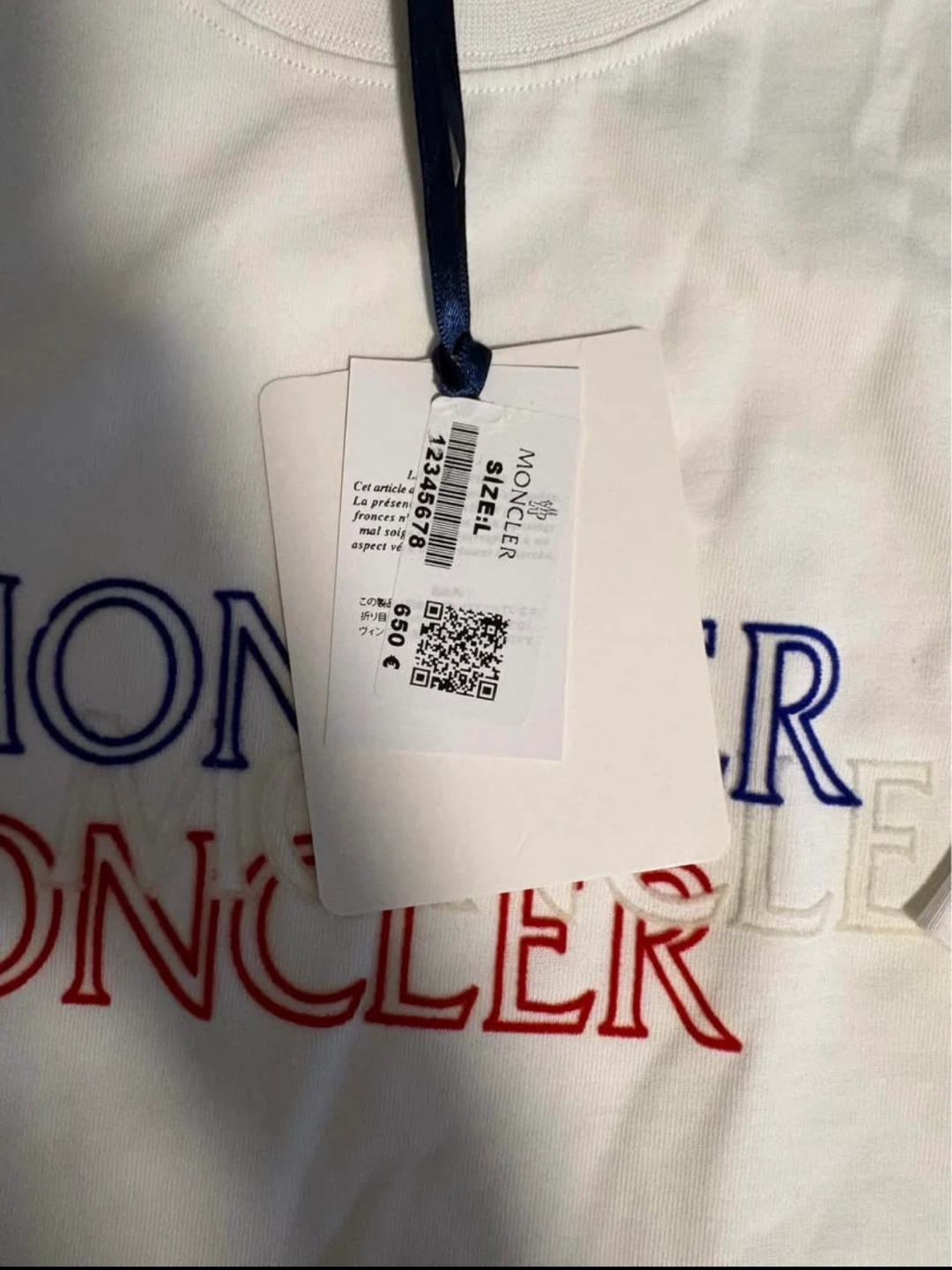 Moncler T-Shirt - Size Large - White - photo 5