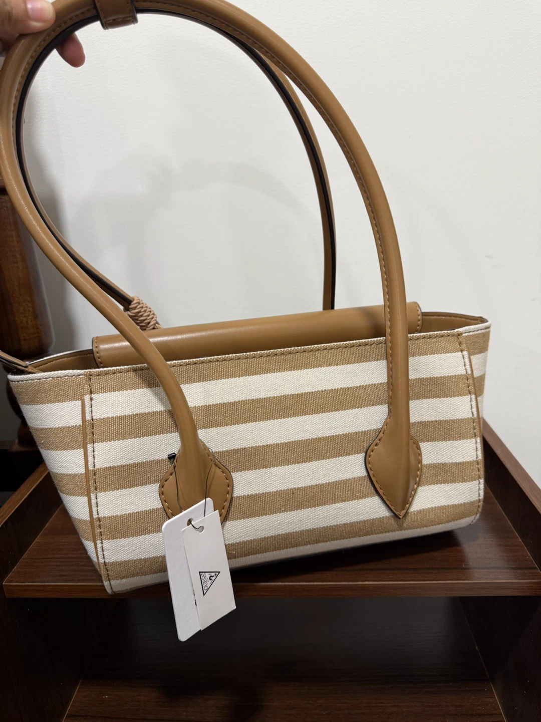 GUESS Los Angeles Striped Shoulder Bag - photo 2