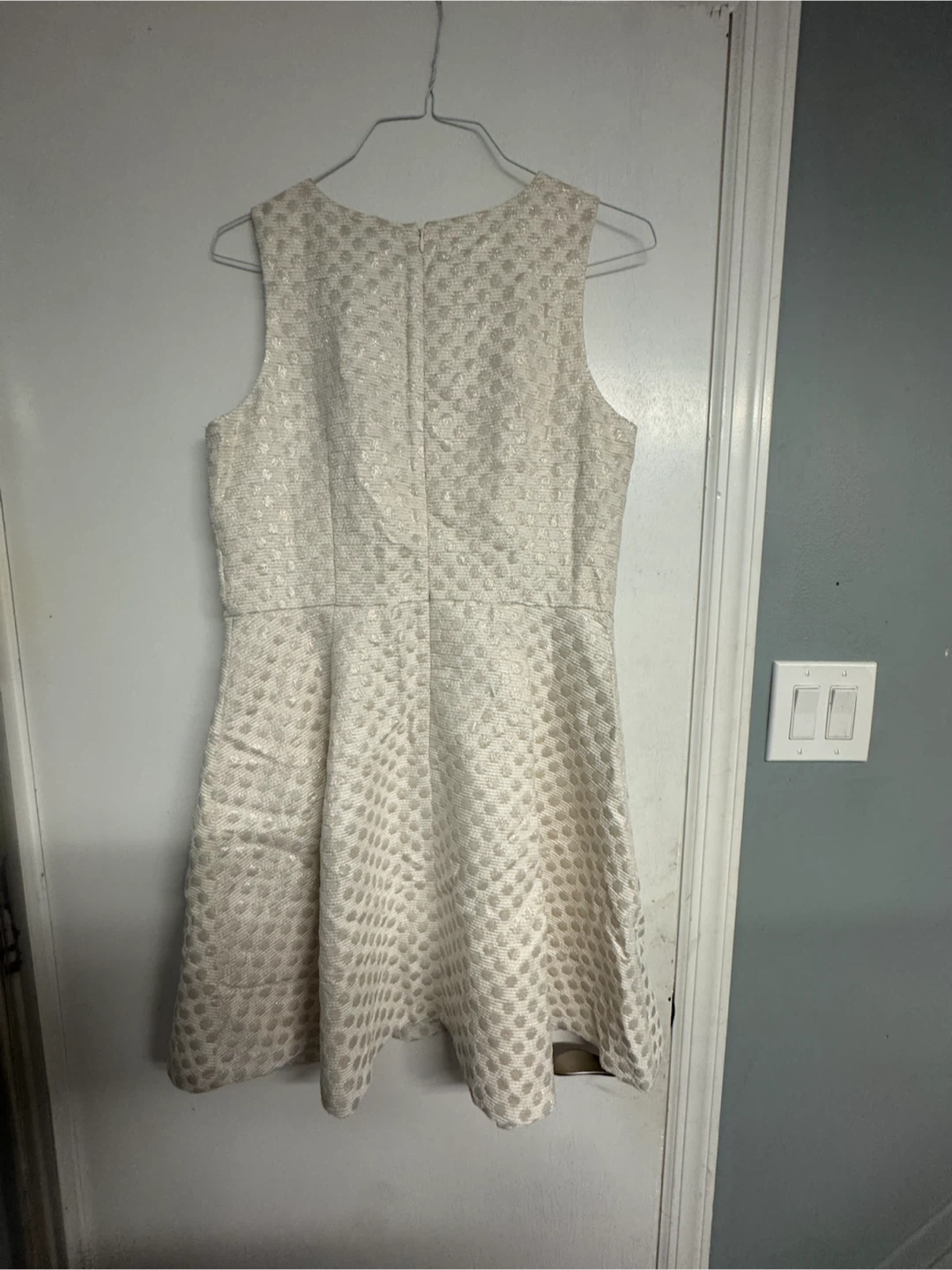 Ann Taylor Women's White Textured Fit and Flare Dress Size 12 - photo 5