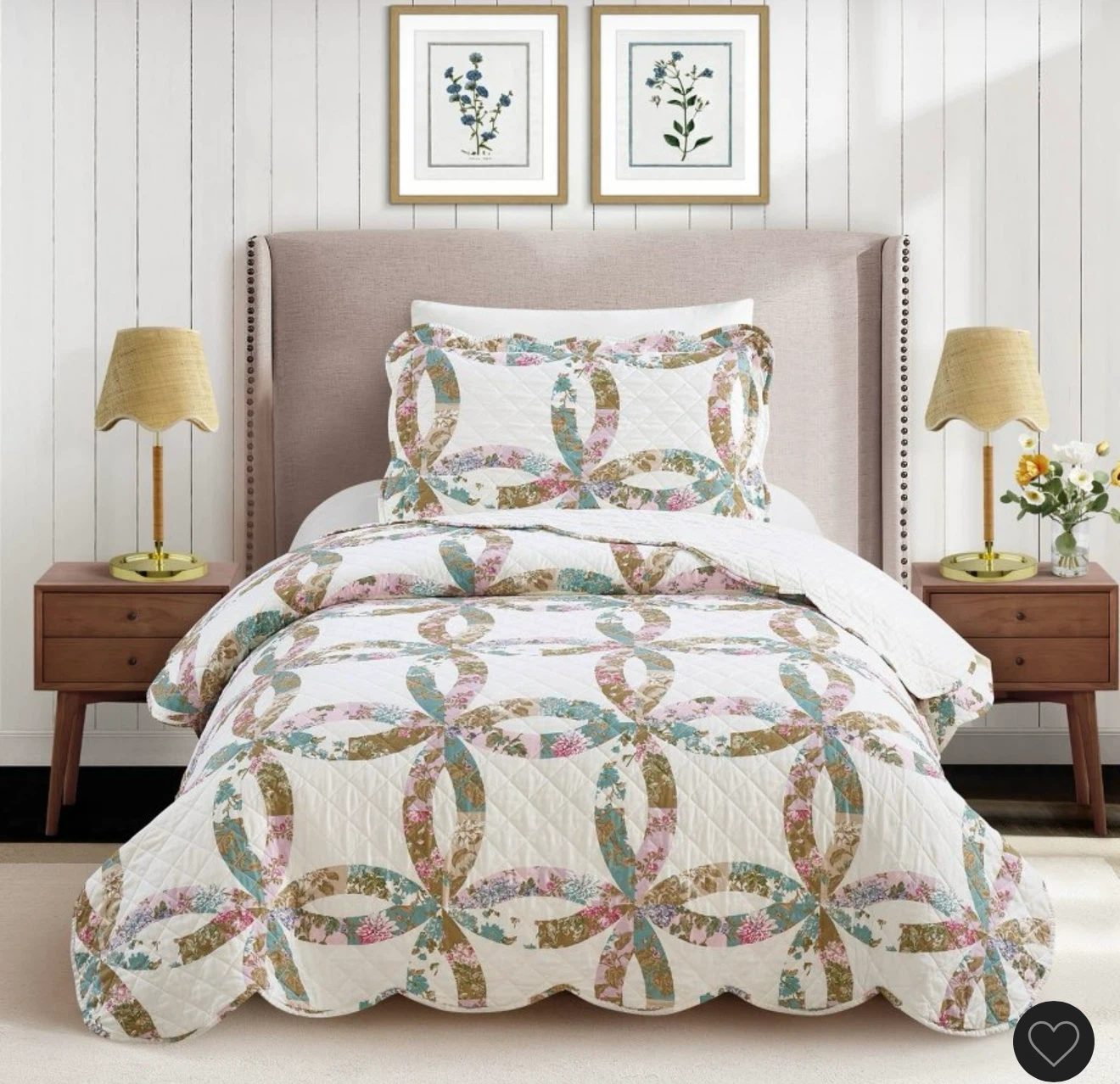 Heirloom Collection by Dhalia Chain king Size Quilt