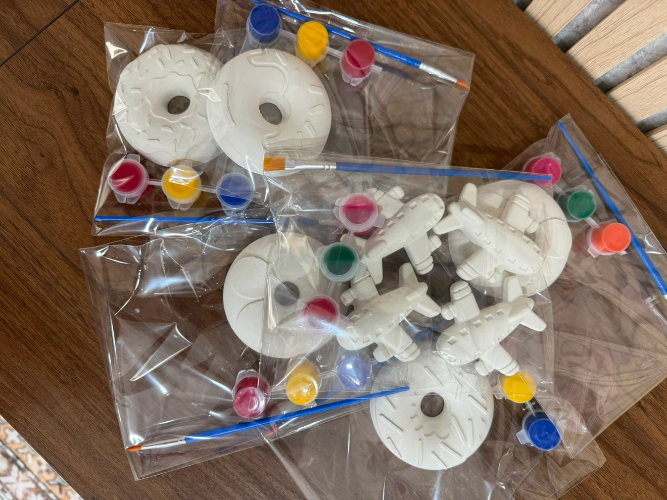 DIY Paintable Donut and Airplane Figurine Kits - photo 2