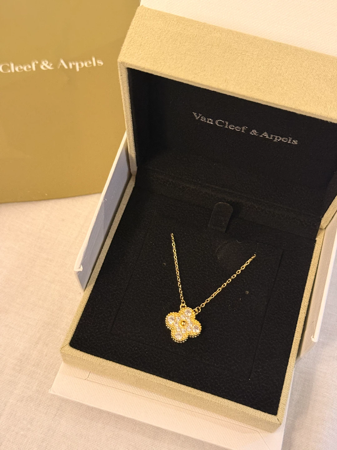 Van Cleef & Arpels Alhambra Necklace - photo 2