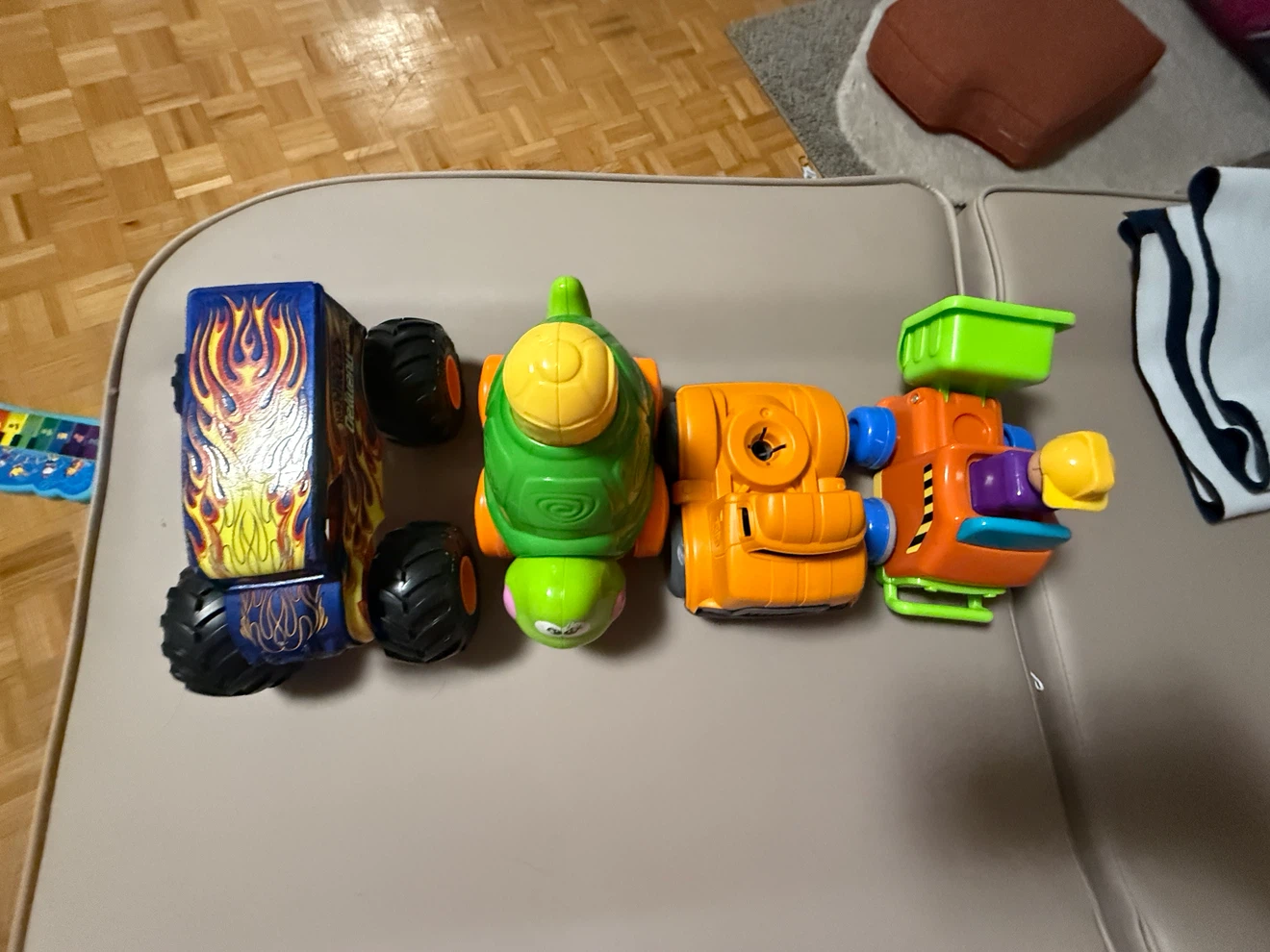 Lamaze 4-Piece Toy Vehicle Set - photo 2
