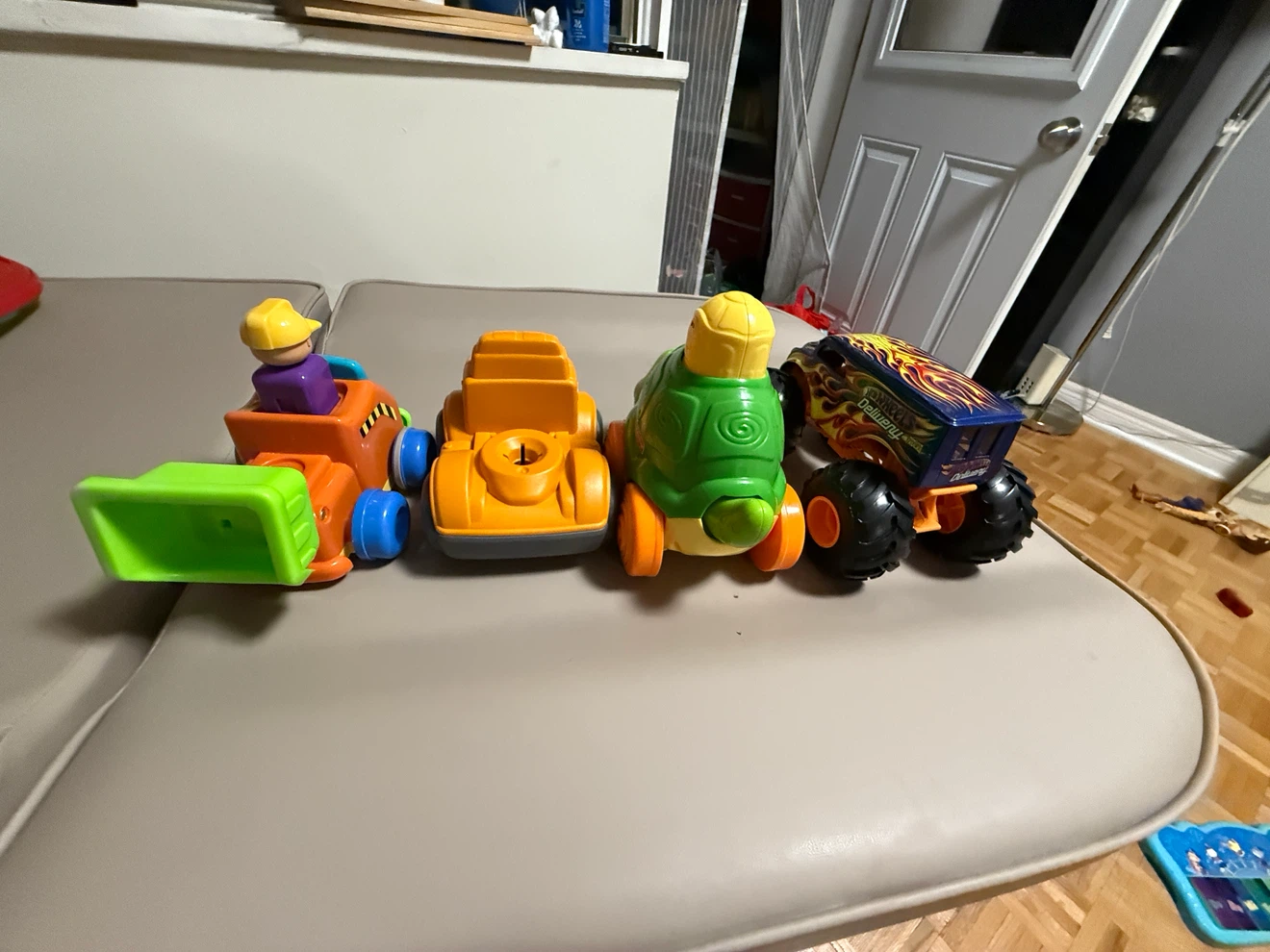 Lamaze 4-Piece Toy Vehicle Set - photo 4