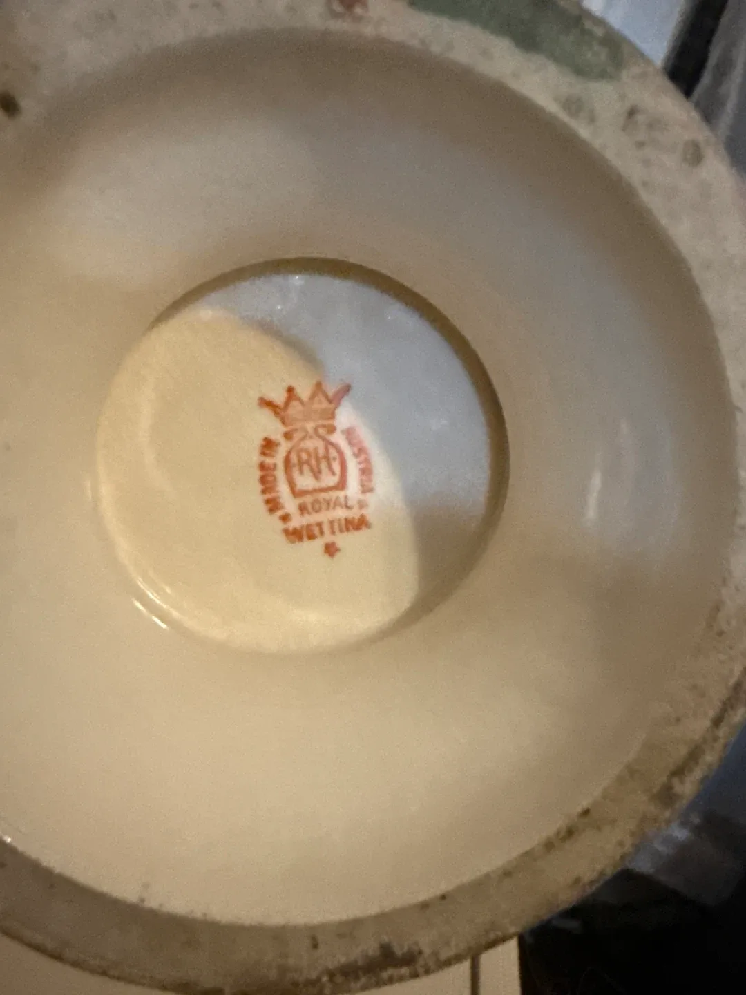 Royal Wettina Austria Hand Painted Rose Vase - photo 3