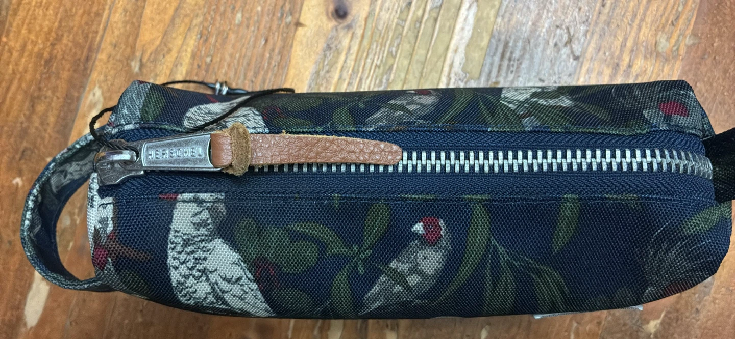 New Herschel Supply Co. Settlement Pencil Case - photo 2