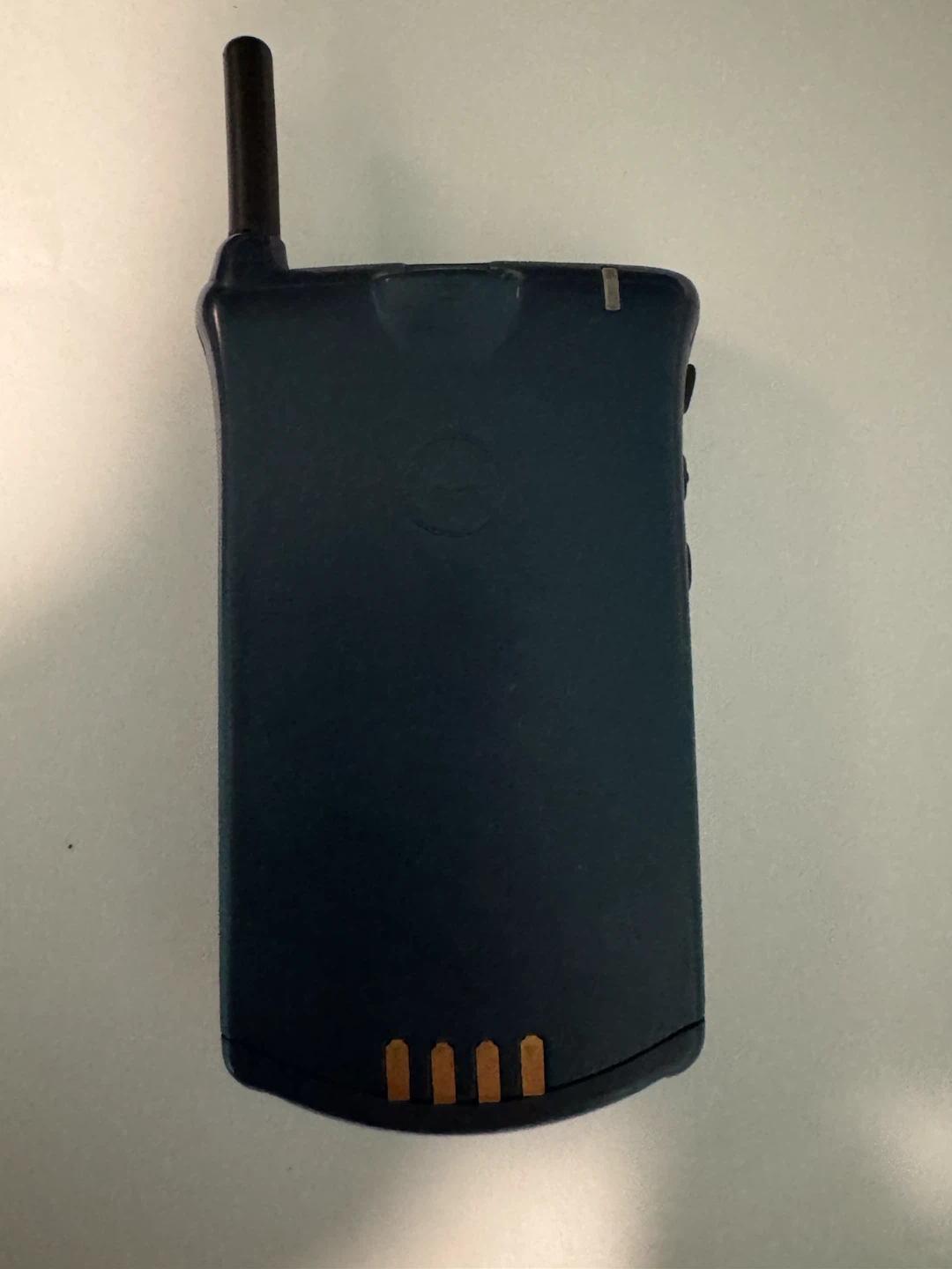 Vintage Motorola StarTAC Mobile Phone - photo 3