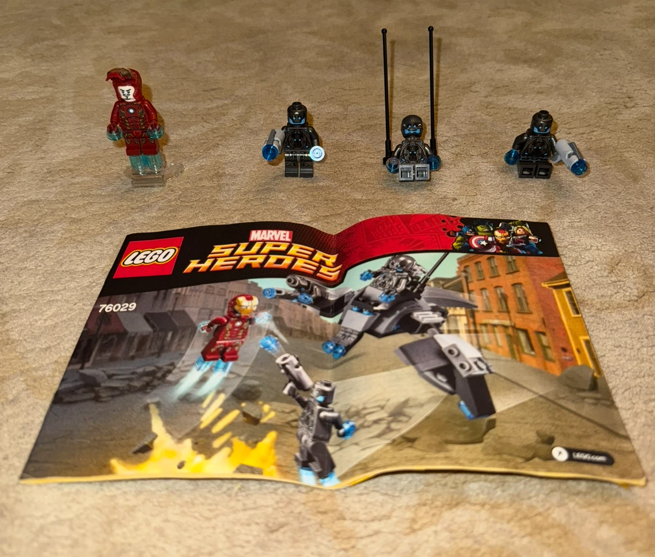 LEGO Marvel Avengers Age of Ultron (76029) Iron Man Vs Ultron - photo 2