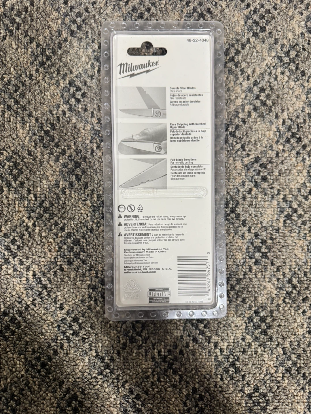 Milwaukee Electrician Scissors 48-22-4048 - photo 2