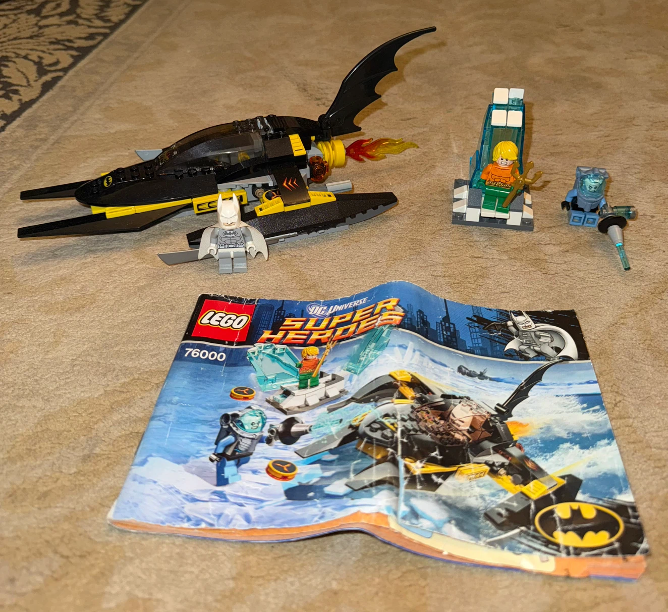 LEGO DC (76000) Arctic Batman Vs Mr. Freeze: Aquaman on Ice - photo 3
