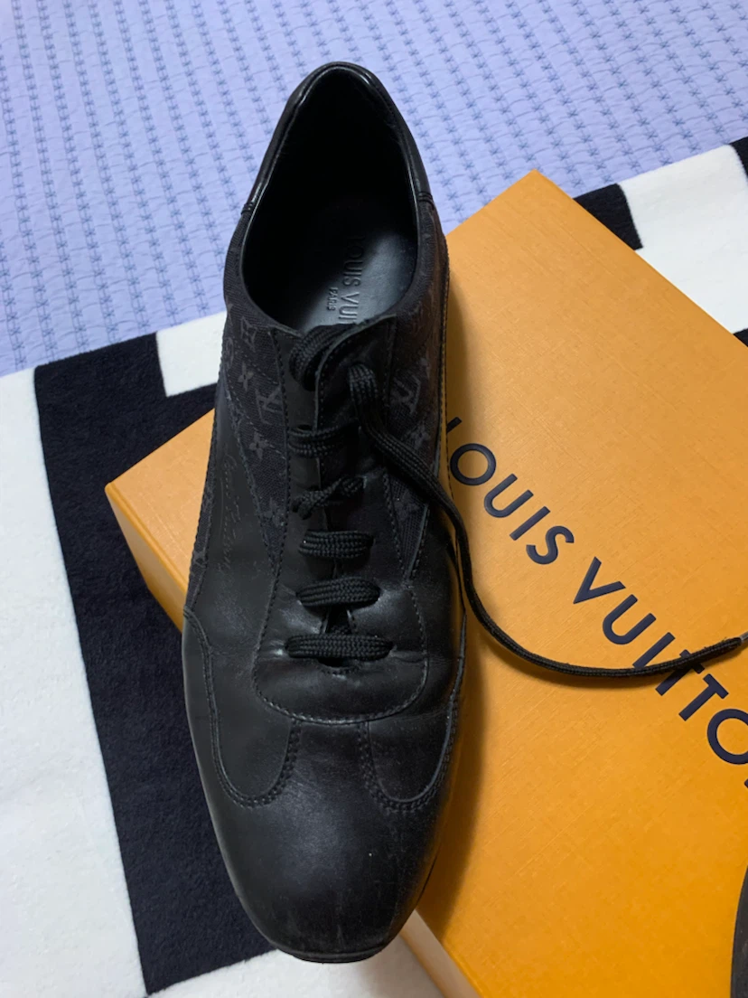 Louis Vuitton Black Monogram Sneakers - photo 2