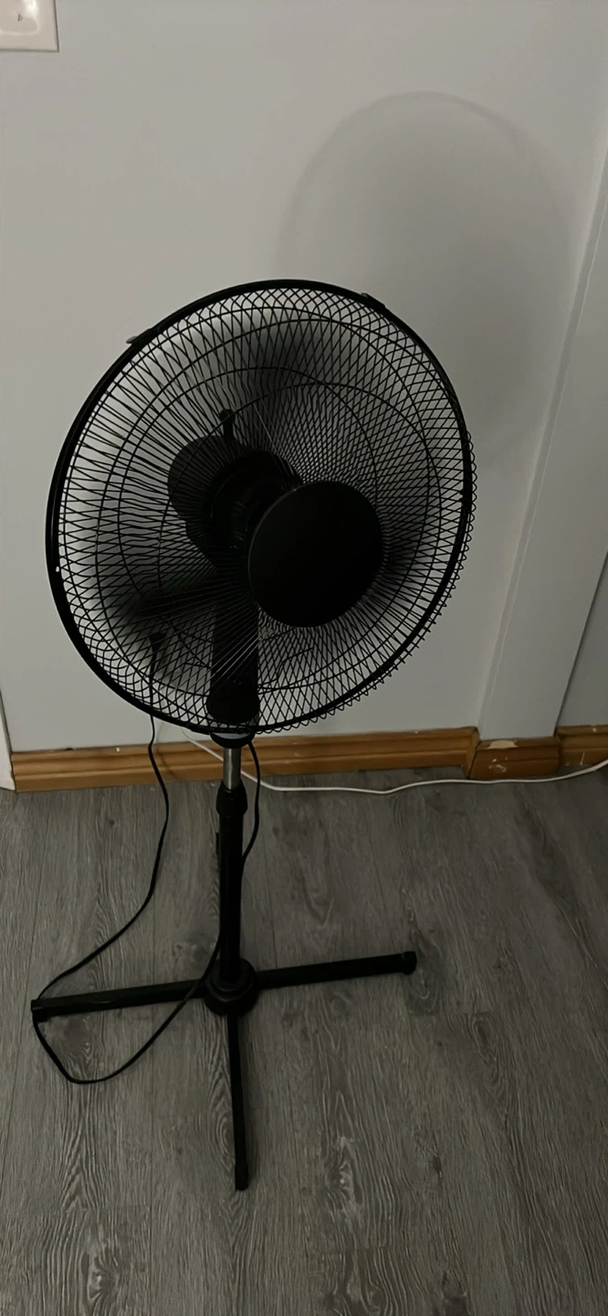 Black Stand Fan - photo 3