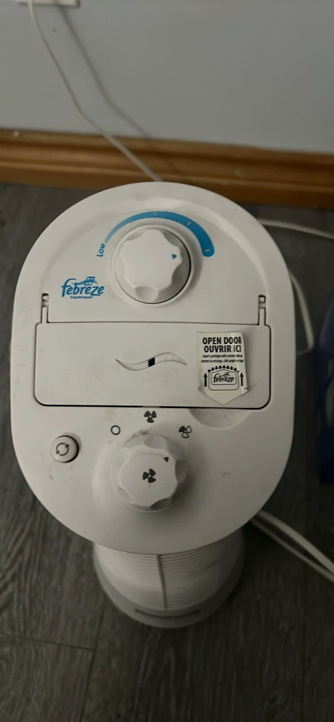 Honeywell Cool & Refresh Mini Tower Fan - photo 3