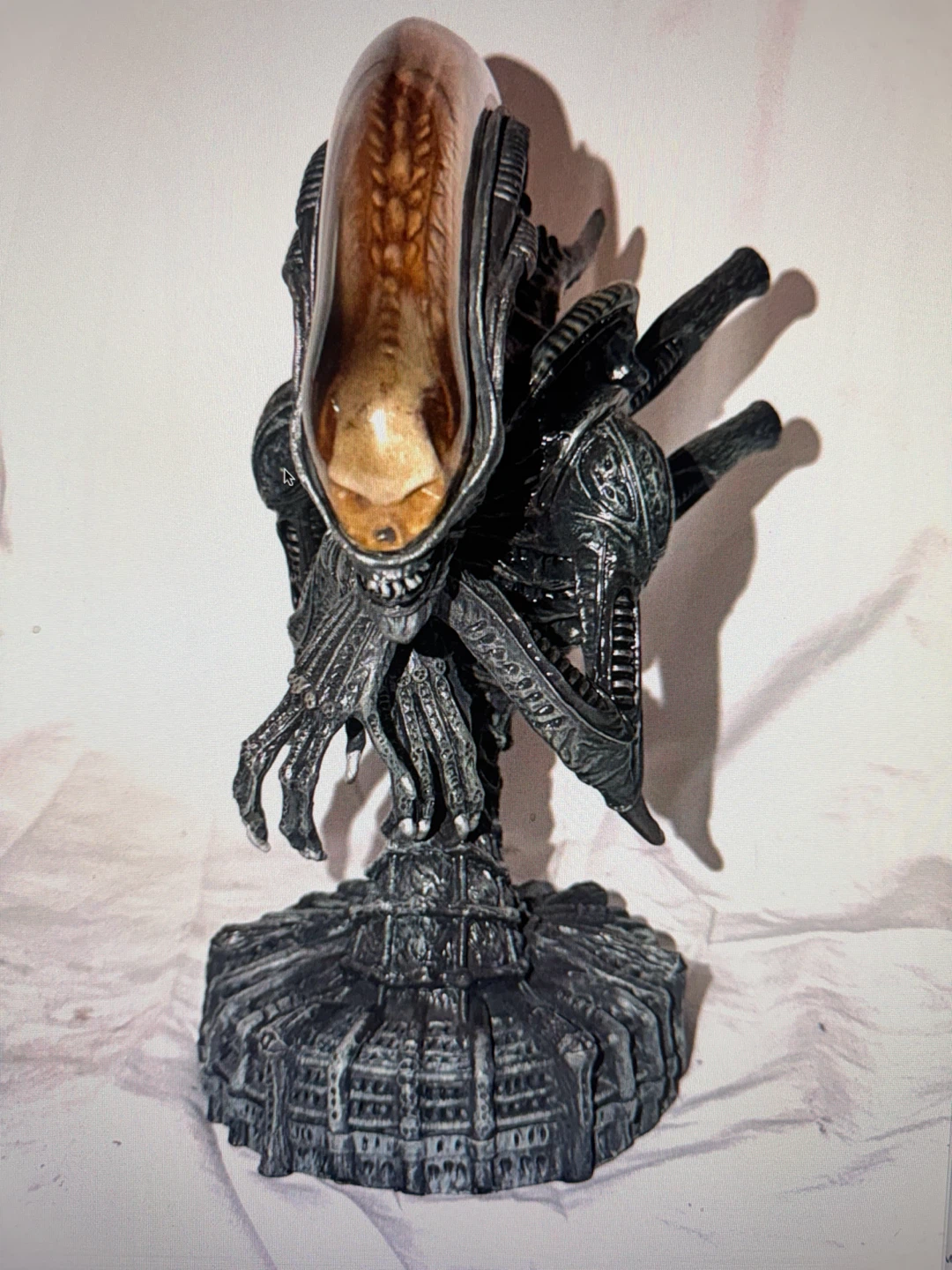 Palisades Alien Xenomorph Limit Ed Mini Bust Statue - photo 2