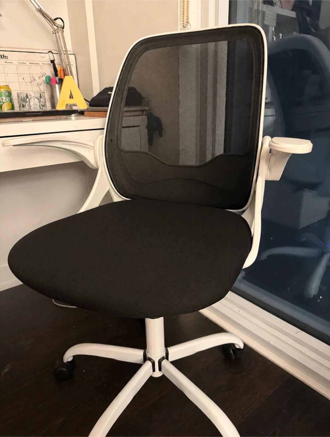 White Mesh Office Chair
