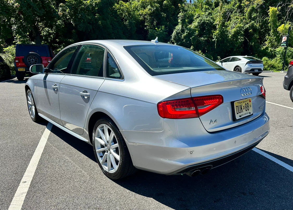 2015 Audi A4 Quattro S-Line - photo 4