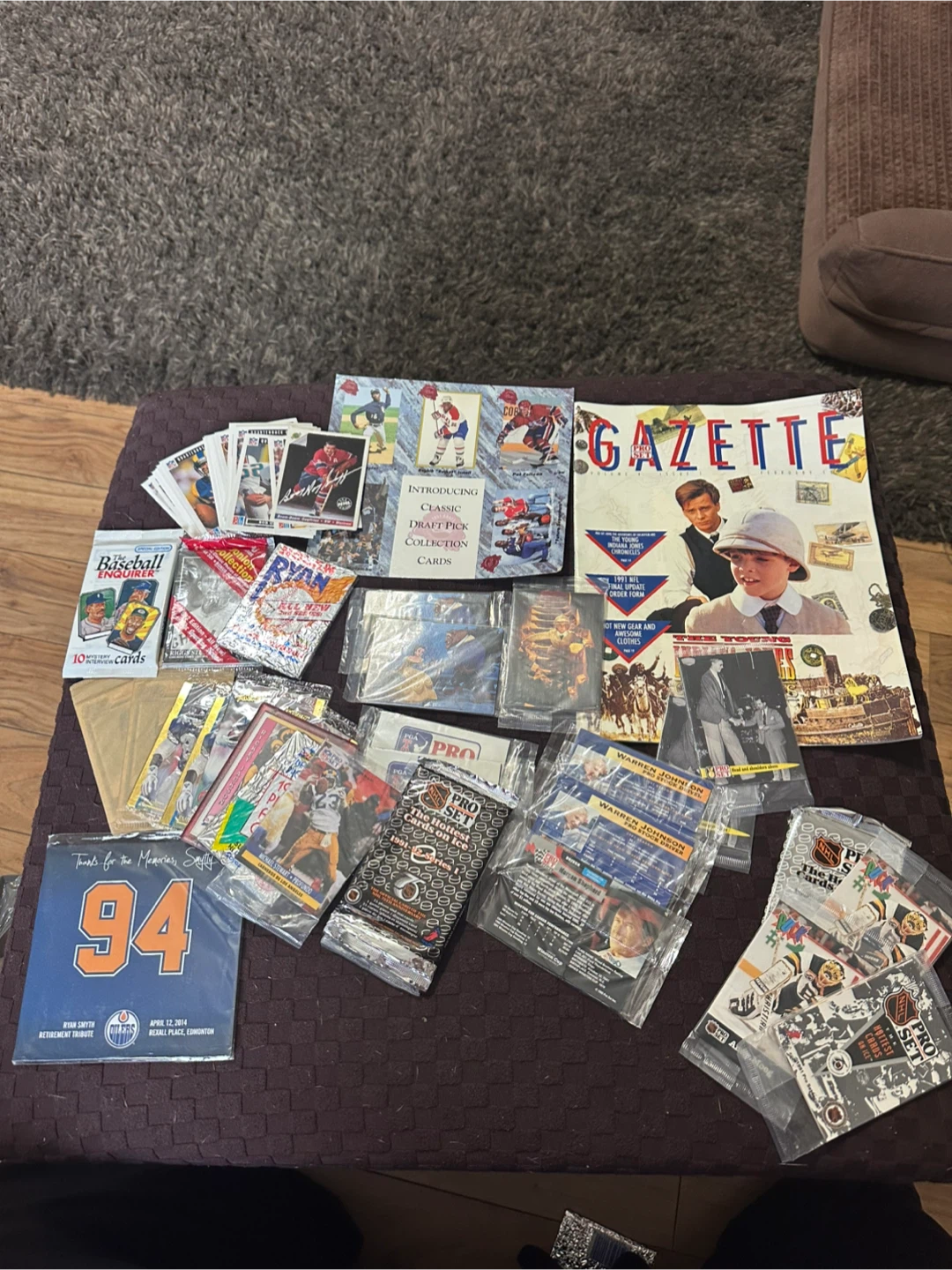 Assorted sports cards bundle - photo 2