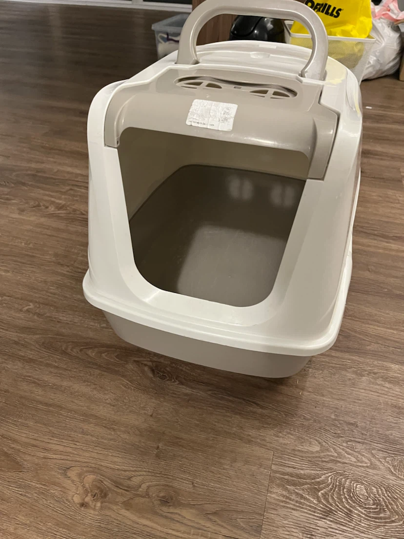 Free Cat Litter Box - photo 3