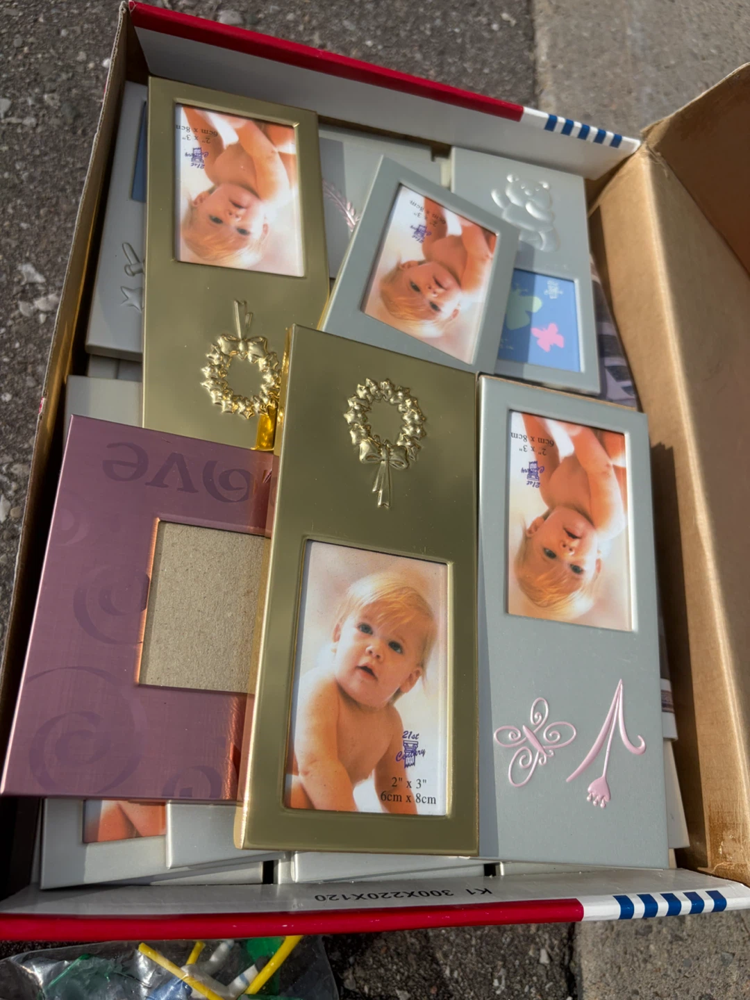 Photo Frames - 2" x 3" / 6cm x 8cm