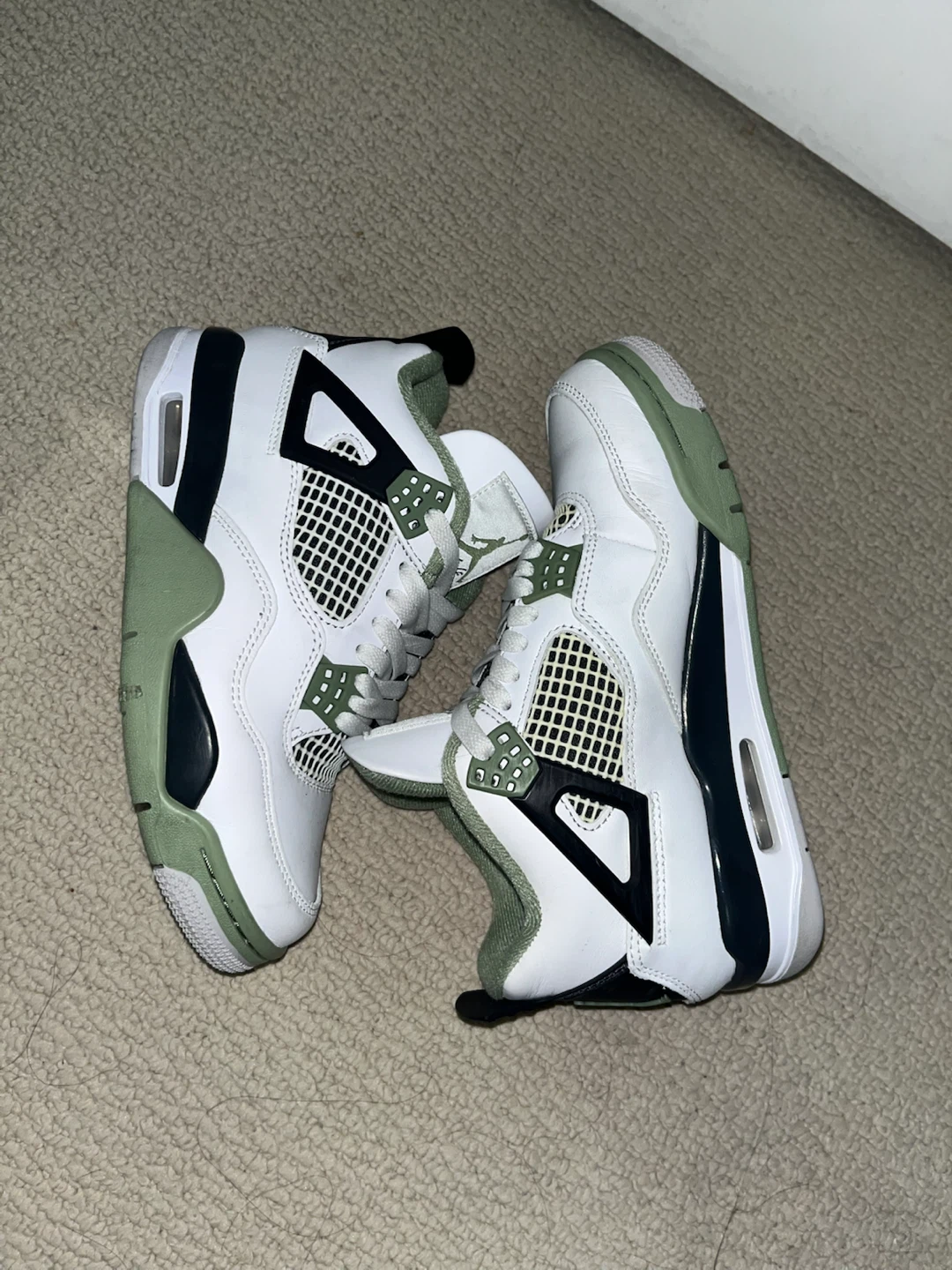 Jordan 4