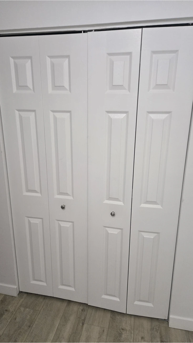 2-Bedroom Apartment for Rent in Burquitlam - photo 4