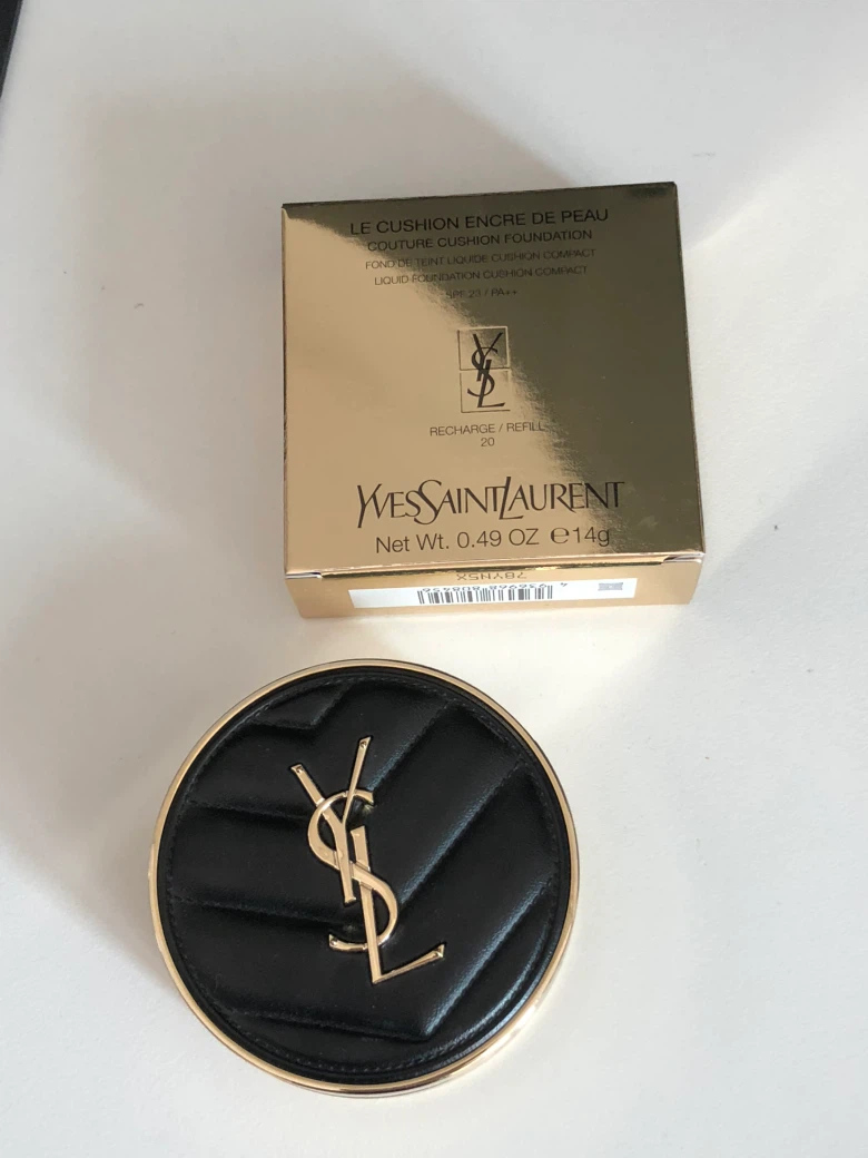 Yves Saint Laurent Le Cushion Encre De Peau Foundation