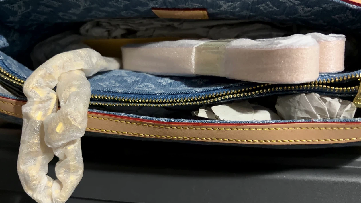 Louis Vuitton Monogram Denim Shoulder Bag - photo 4