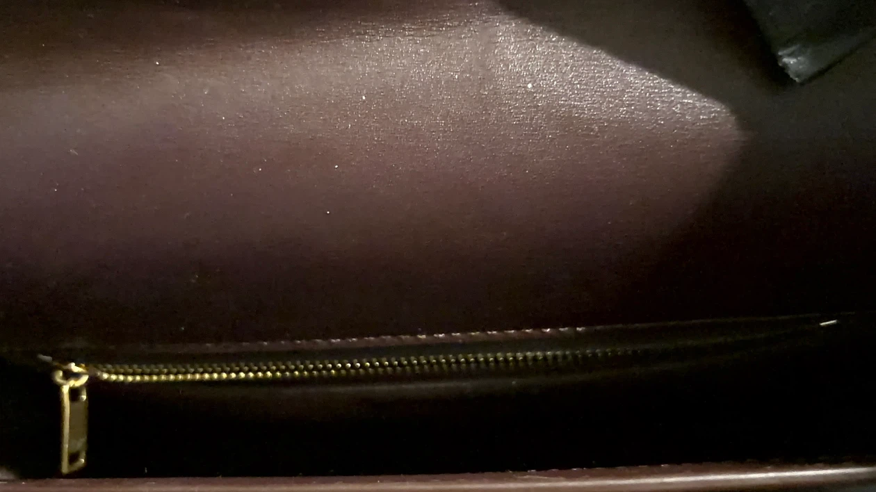 Saint Laurent YSL Leather Shoulder Bag - photo 2