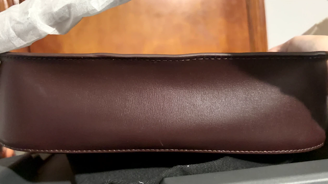 Saint Laurent YSL Leather Shoulder Bag - photo 5
