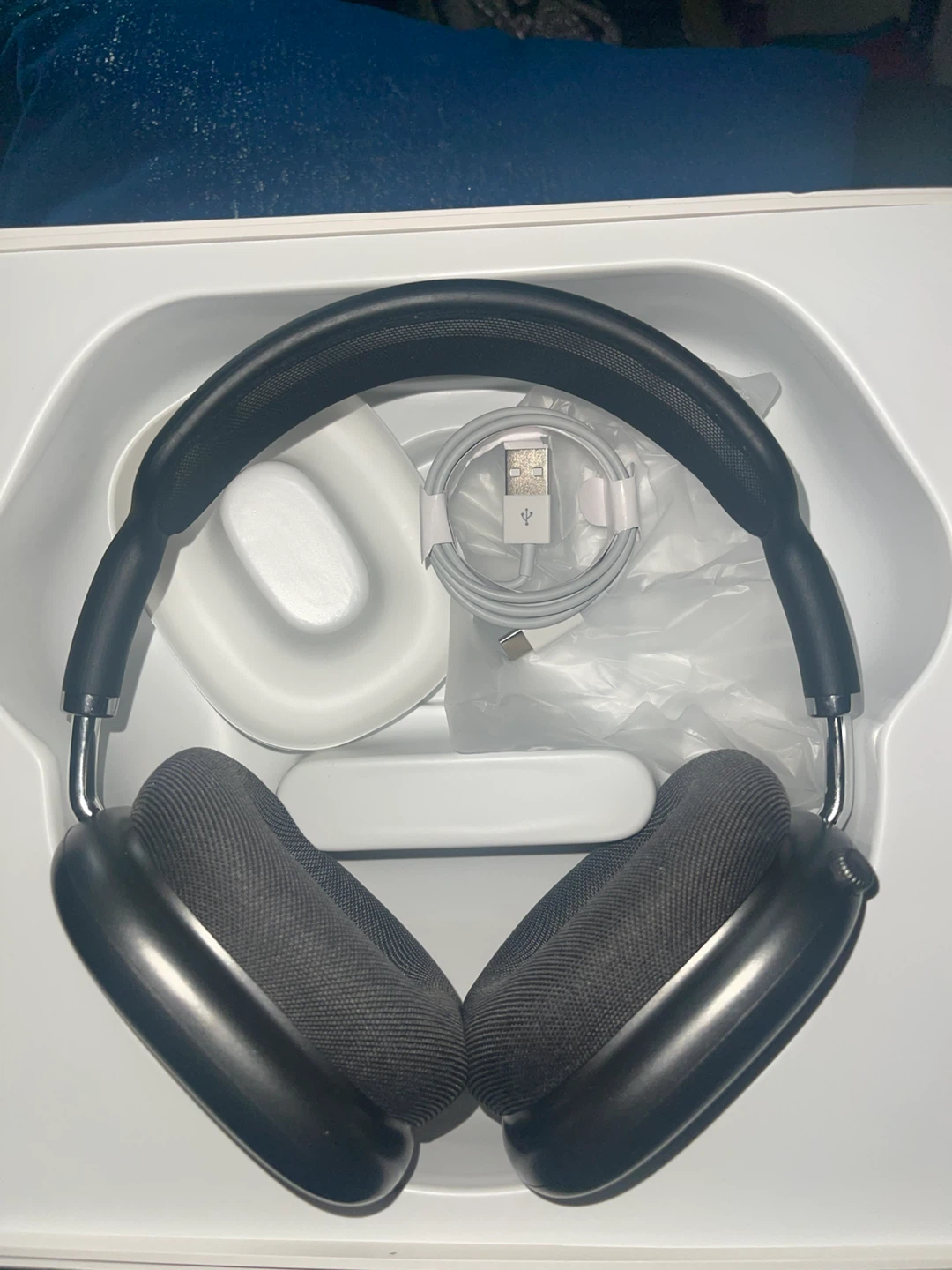 Apple AirPods Max Headphones - photo 4
