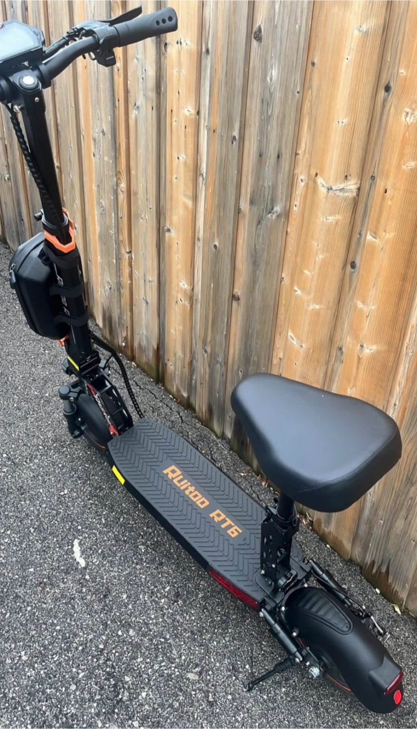 Ruitoo RT6 Electric Scooter - photo 2