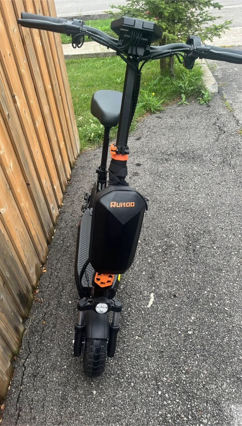Ruitoo RT6 Electric Scooter - photo 3