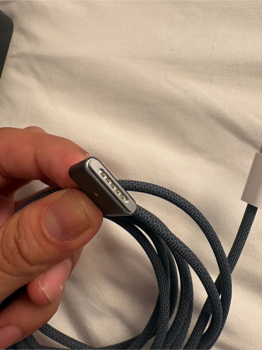 Apple MagSafe 3 to USB-C Charging Cable - photo 3