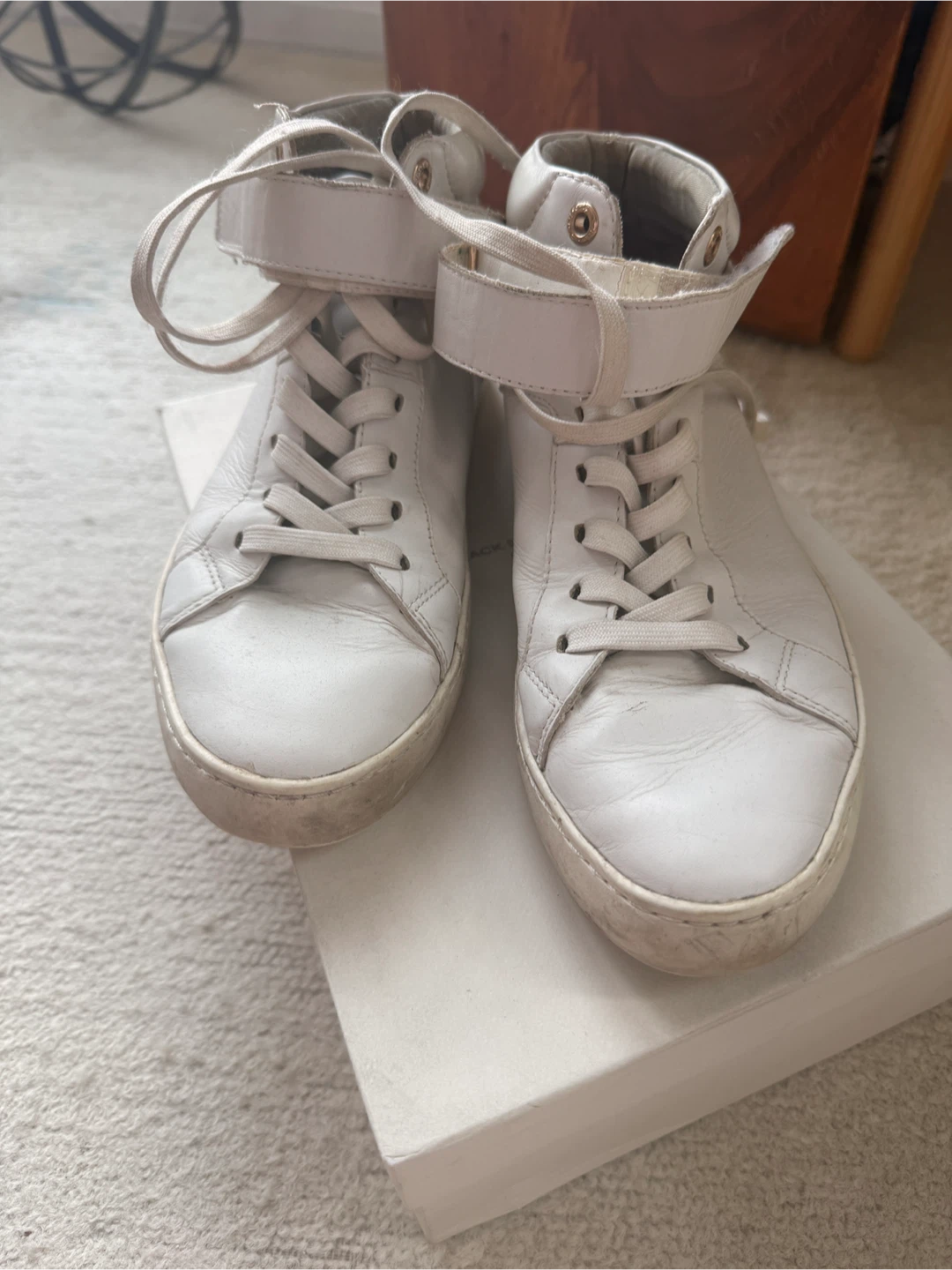 Vagabond White Leather High-Top Sneakers