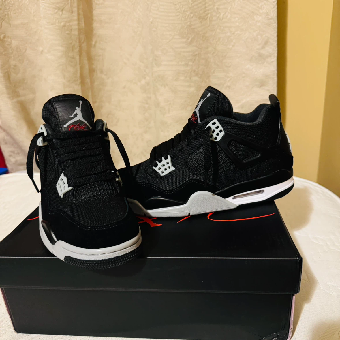 Air Jordan 4 Retro TD Black White Red Sneakers