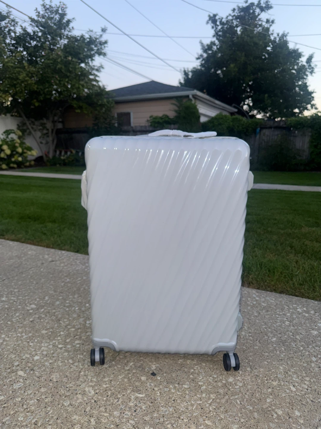 TUMI Hardside Large Luggage - photo 2