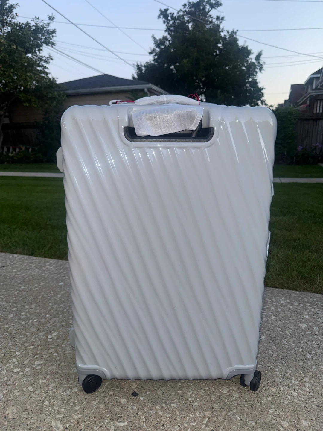 TUMI Hardside Large Luggage - photo 4