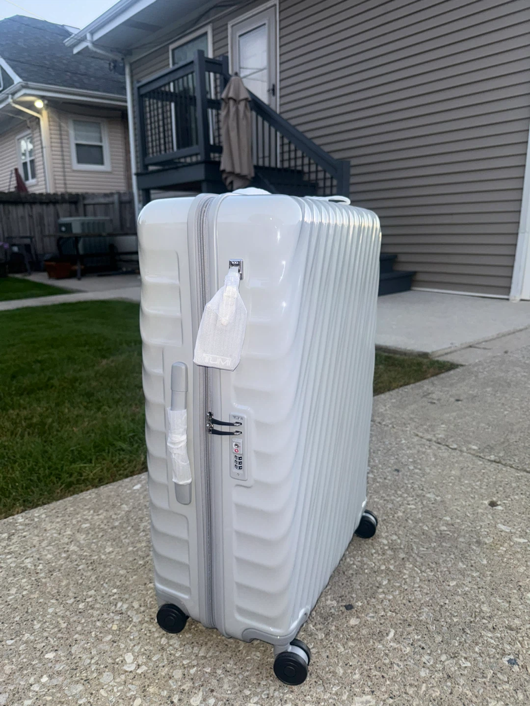 TUMI Hardside Large Luggage - photo 3
