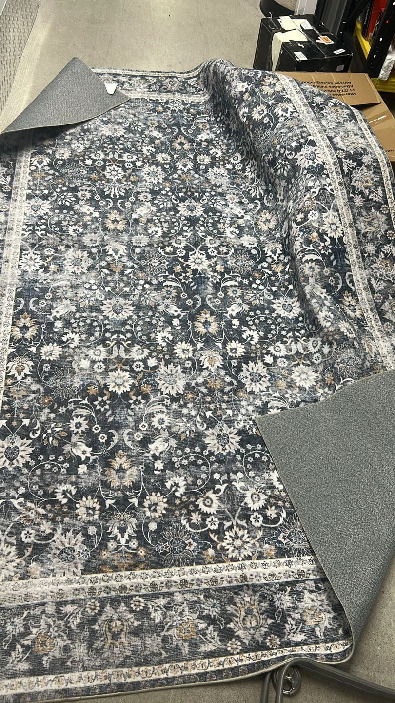 Hugear Area Rug 6' x 9' - photo 5