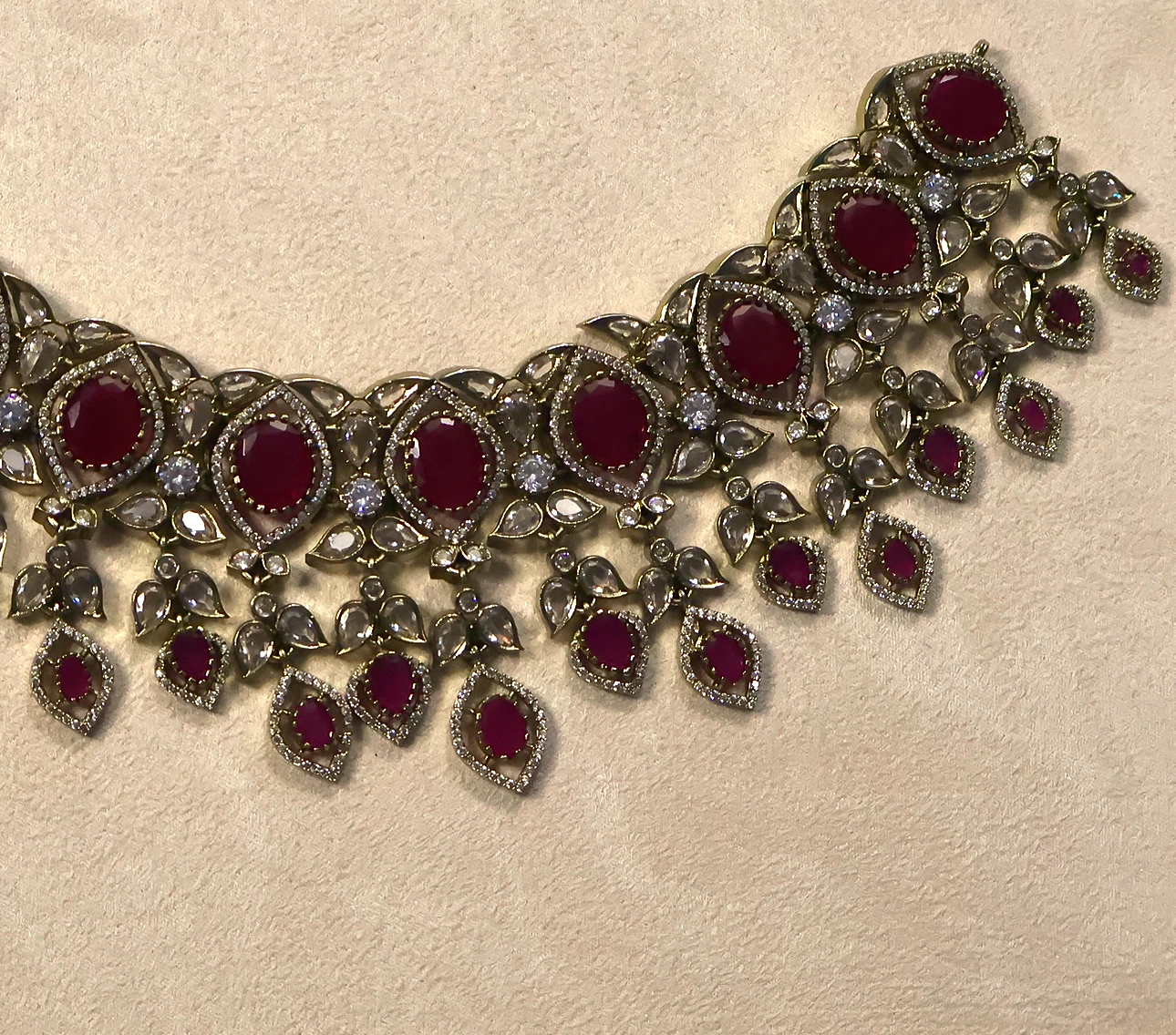 SEMI BRIDAL SET- BRAND NEW!!! - photo 2