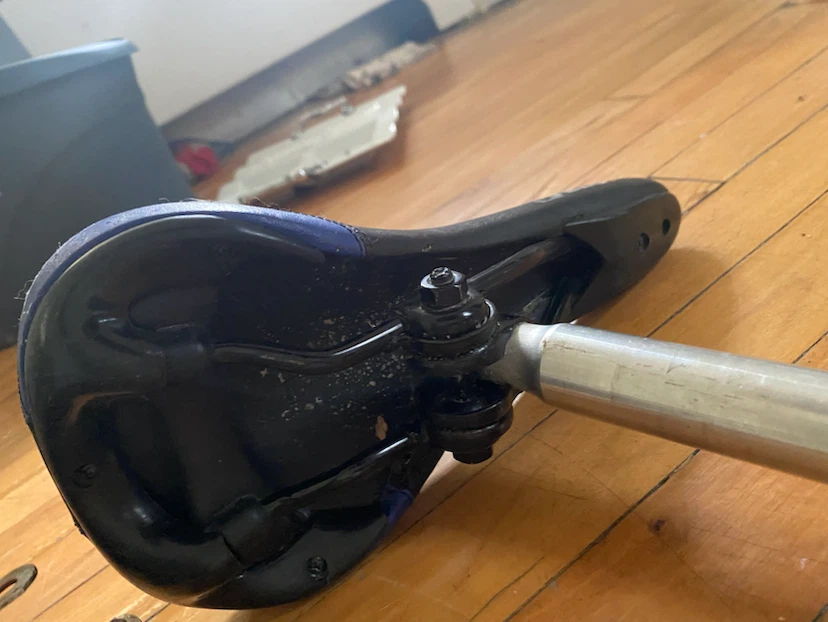Velo Seat with Seatpost & Metal Rear Cargo Rack - photo 3