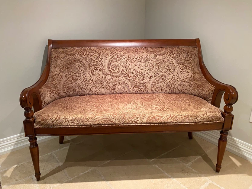 Bombay company ~Vintage Style Paisley Loveseat - photo 3