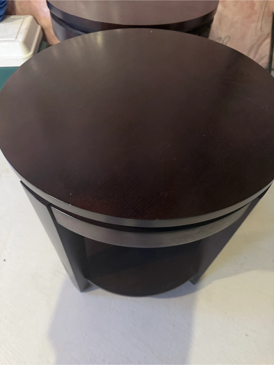 Set of 2 solid wood Dark Brown Round End Tables - photo 3