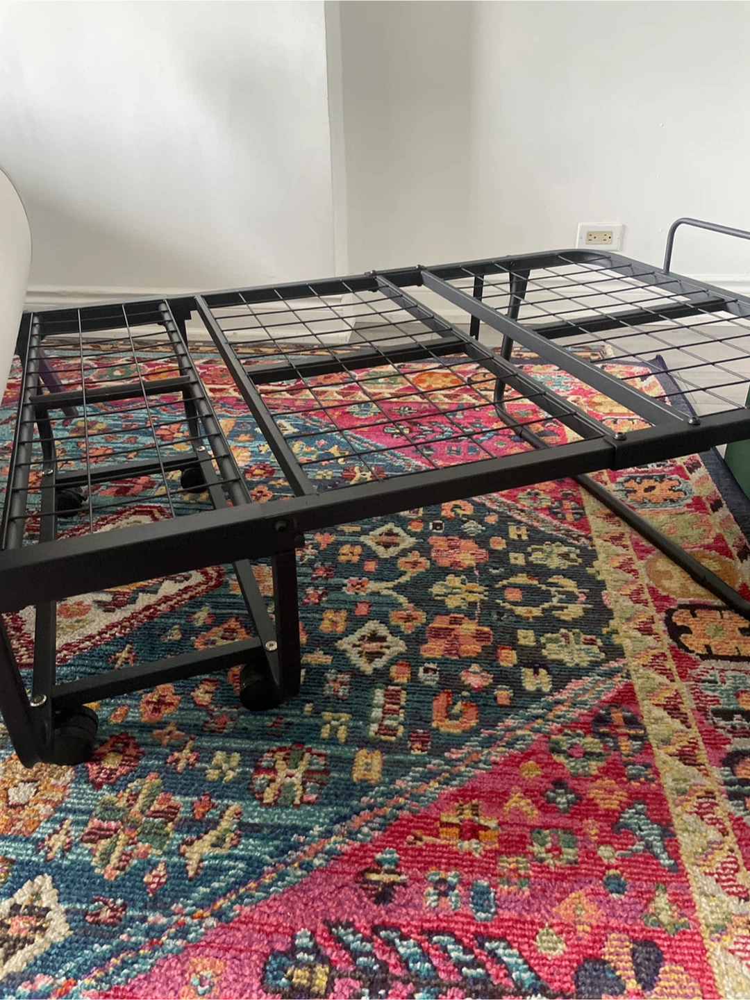 Folding Bed with Mattress on wheels - photo 4
