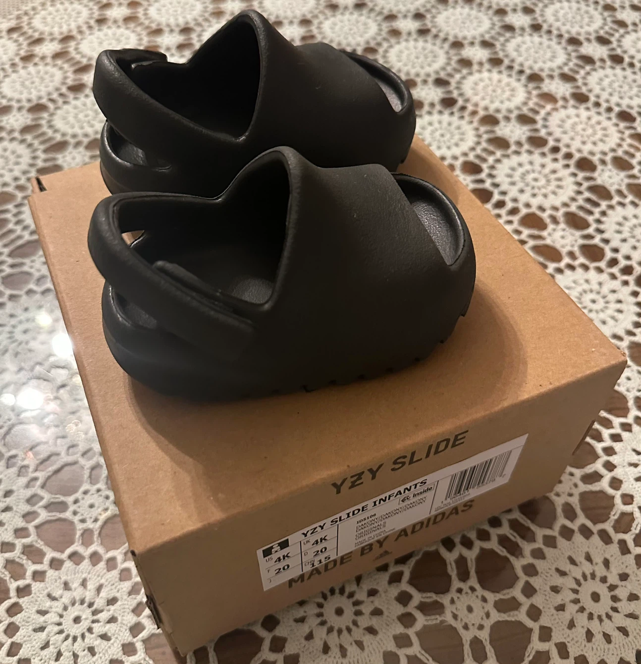 Adidas YZY Slide Infants Size 4K