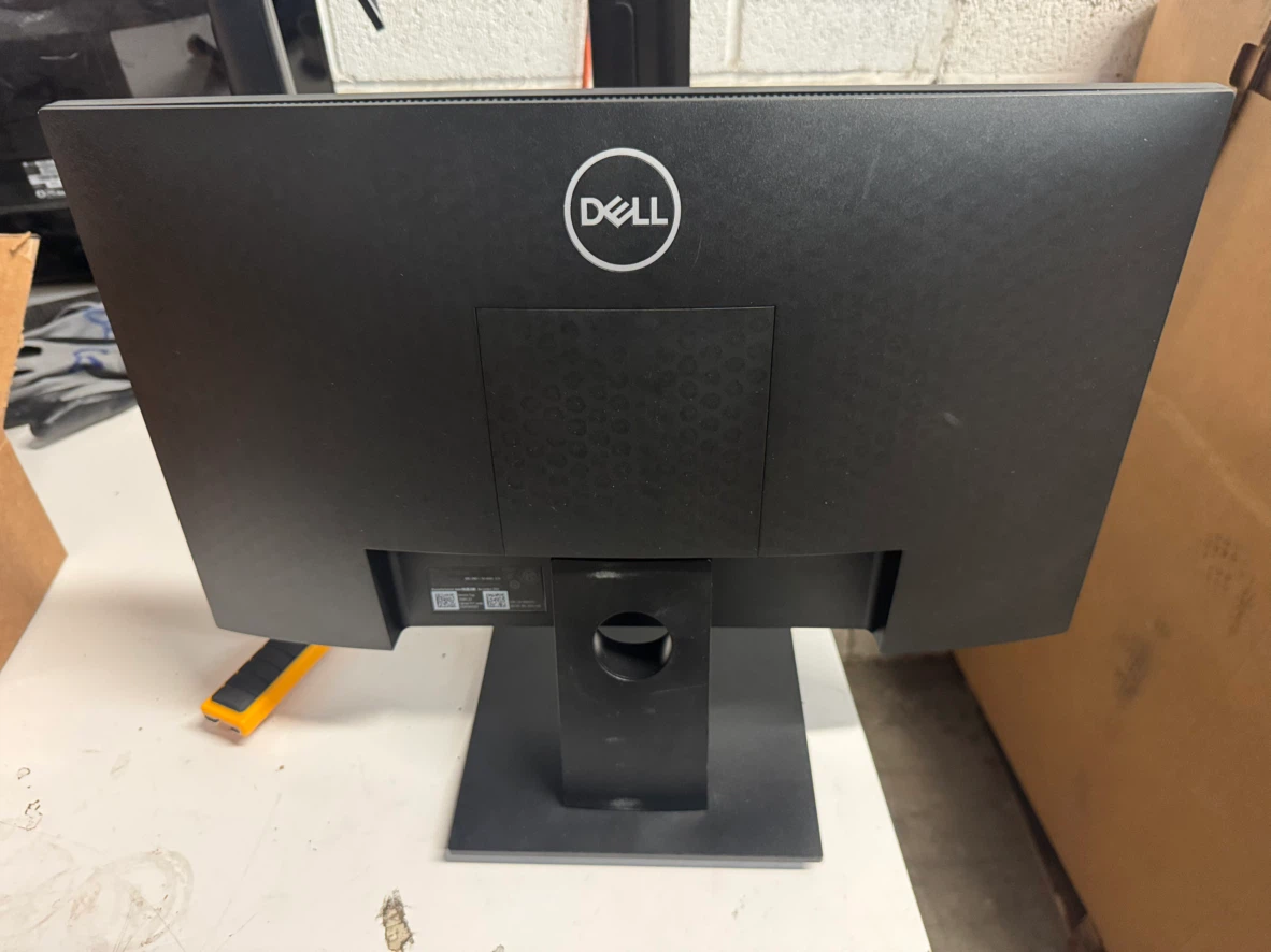 Bulk Sale of 100 Dell Computer Monitors - photo 3