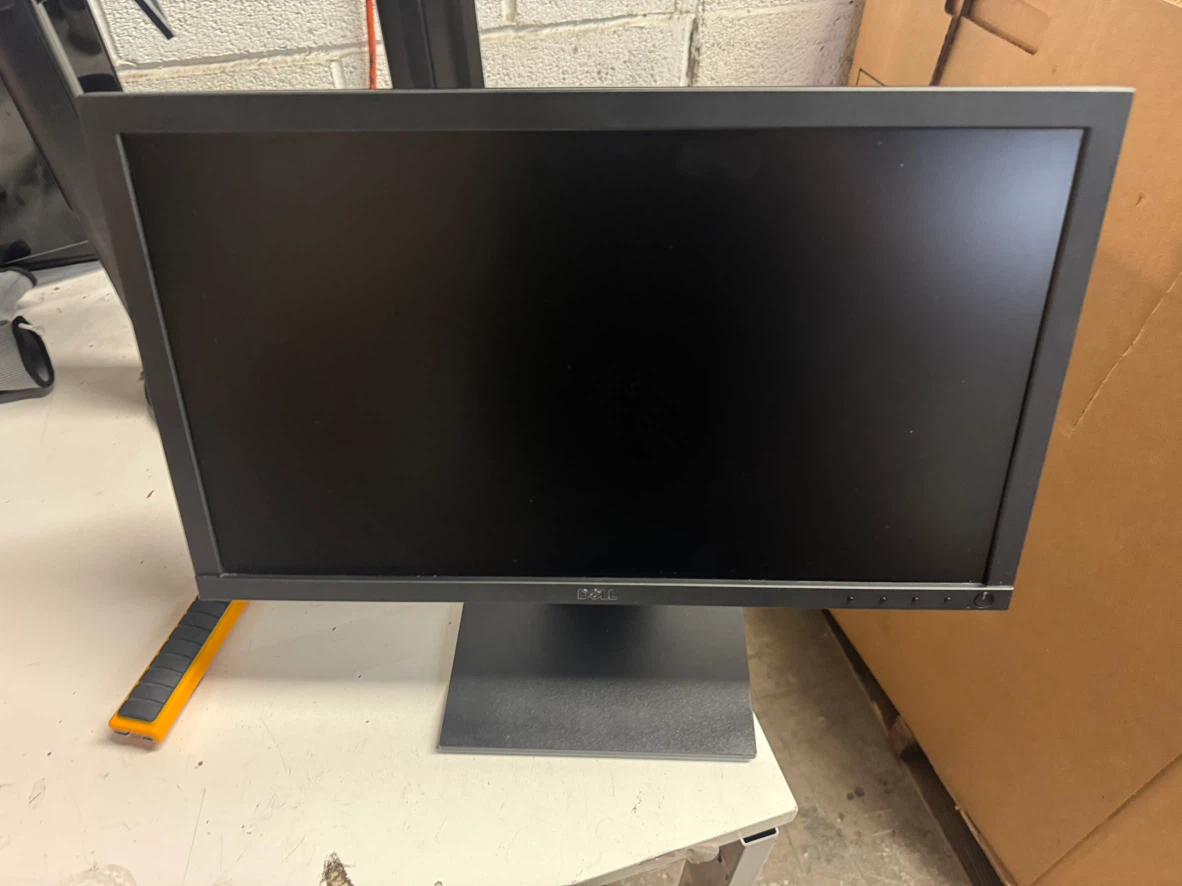 Bulk Sale of 100 Dell Computer Monitors - photo 4