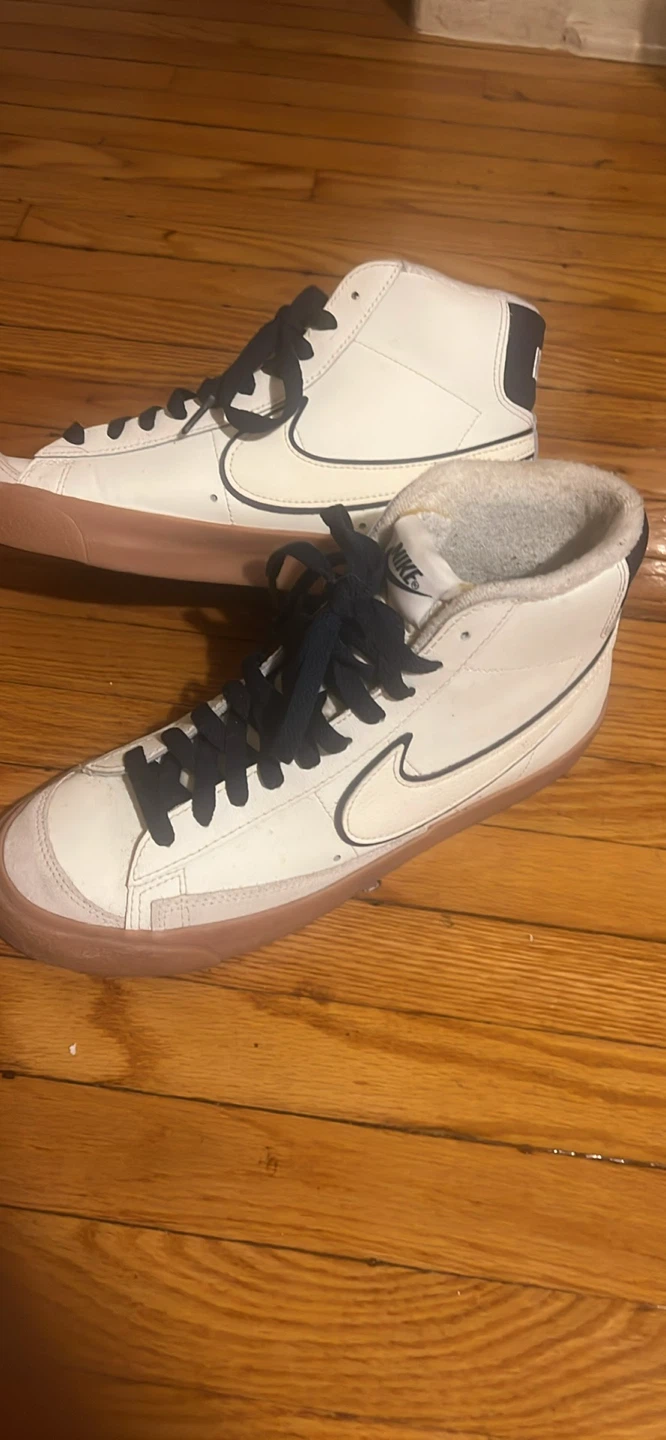 Nike Blazer Mid sneakers